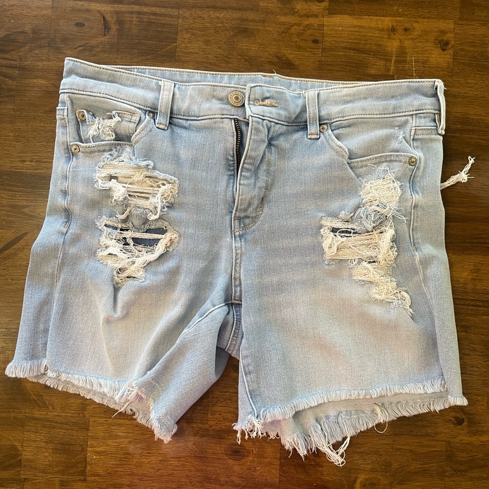 American Eagle Outfitters Blue Jean Shorts Distressed Mid-Thigh